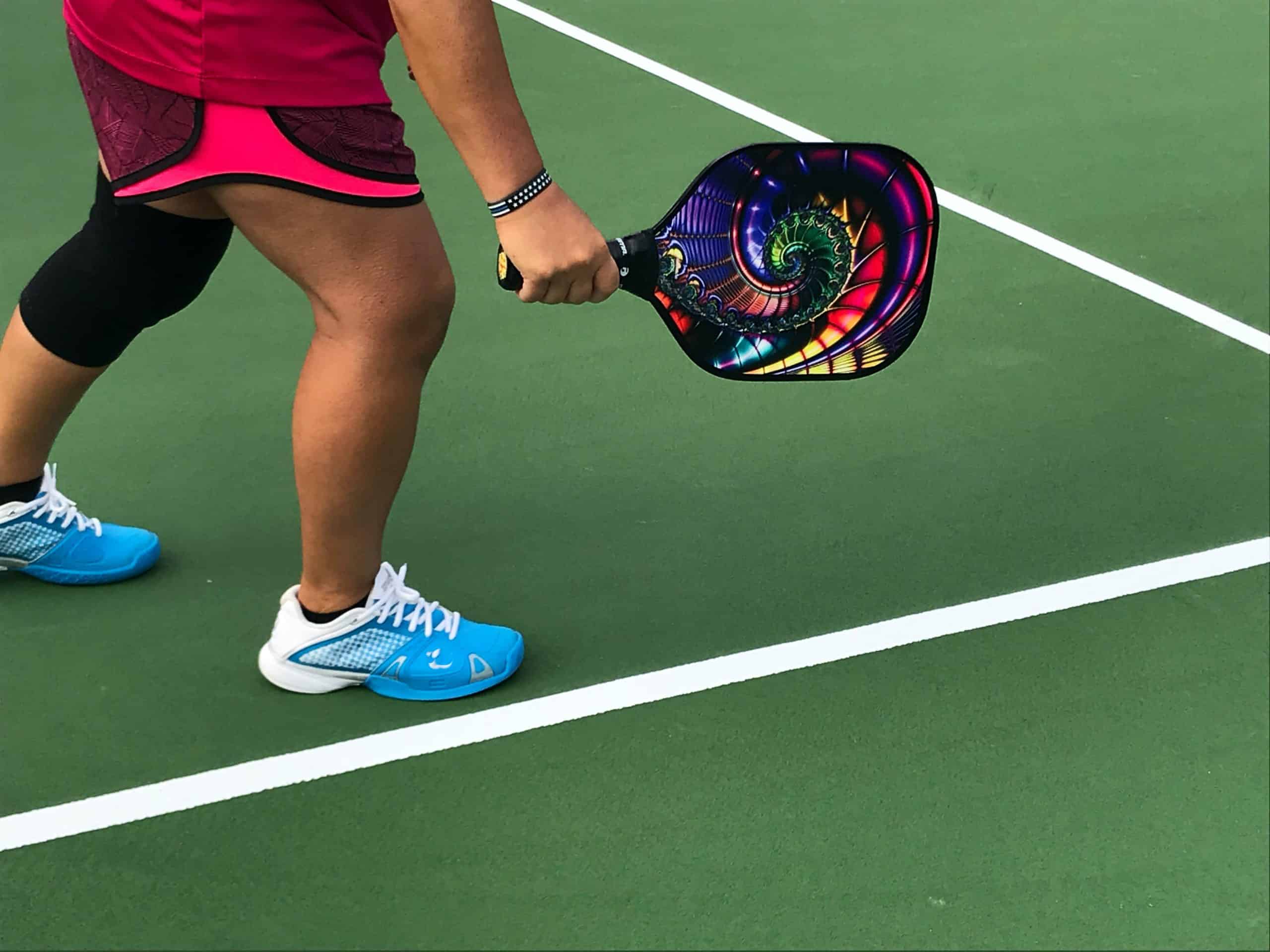 how to dink pickleball